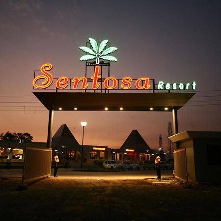 Sentosa Resorts & Water Park Chinchvad Kültér fotó