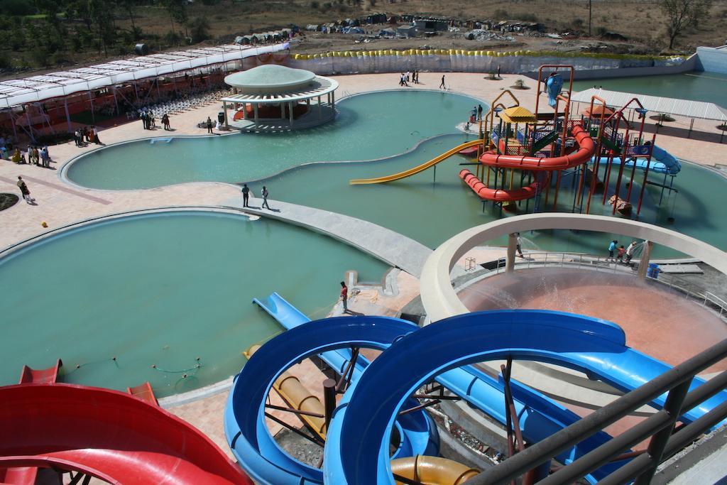 Sentosa Resorts & Water Park Chinchvad Kültér fotó